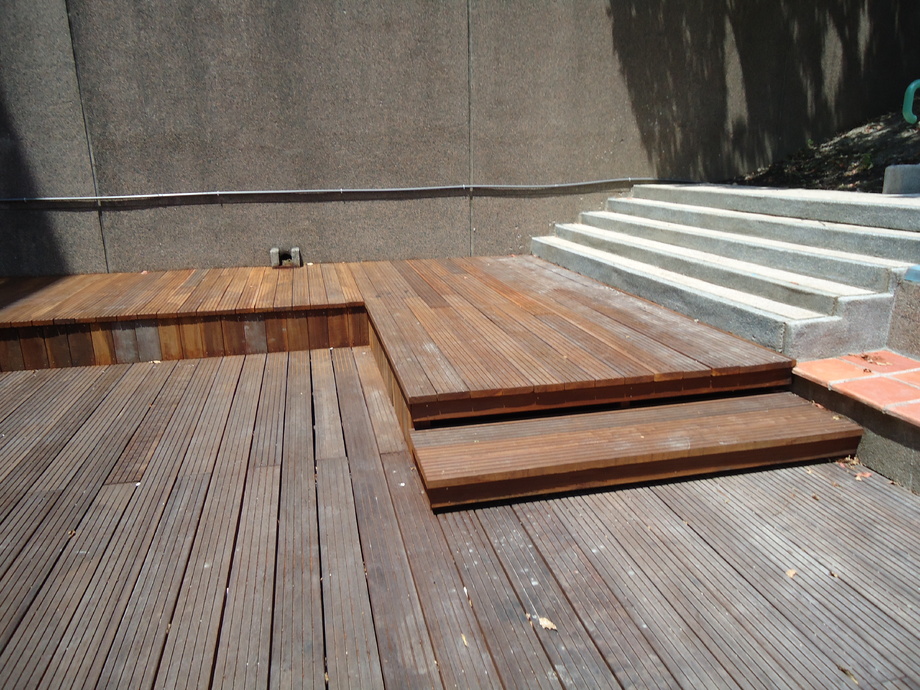 宜蘭景觀木平台