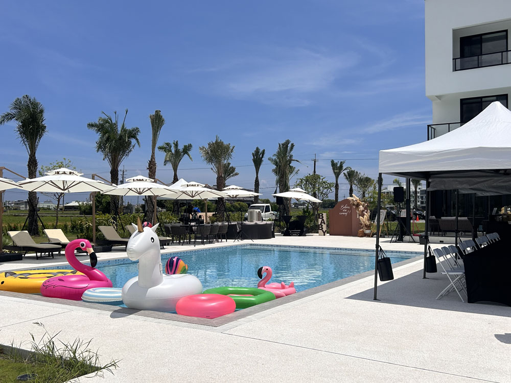 庭園景觀游泳池