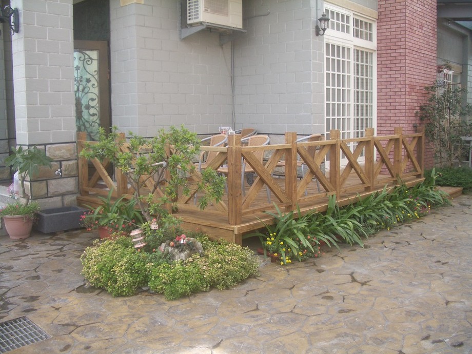 宜蘭南方松木平台